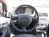 Mercedes-Benz Třídy A 1,5 A 150 Jupiterrot 70KW - náhled 12