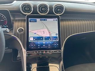 Mercedes-Benz GLC (2023) - fotka 11 z 23