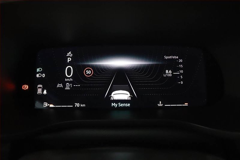 Renault Arkana (2025) 1.3 TCe, Esprit Alpine, FullLe - fotka 8 z 17