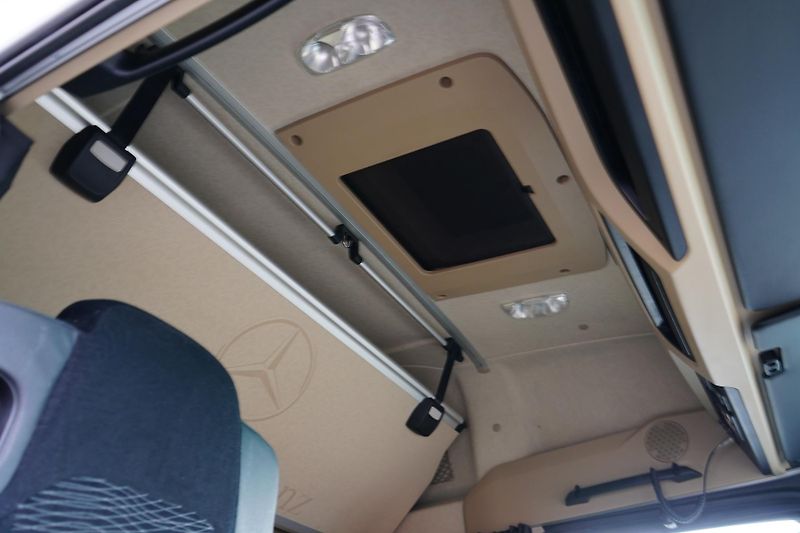 Mercedes-Benz Actros (2018) 1830 / ACC / E 6 / ZESTAW PRZE - fotka 16 z 51