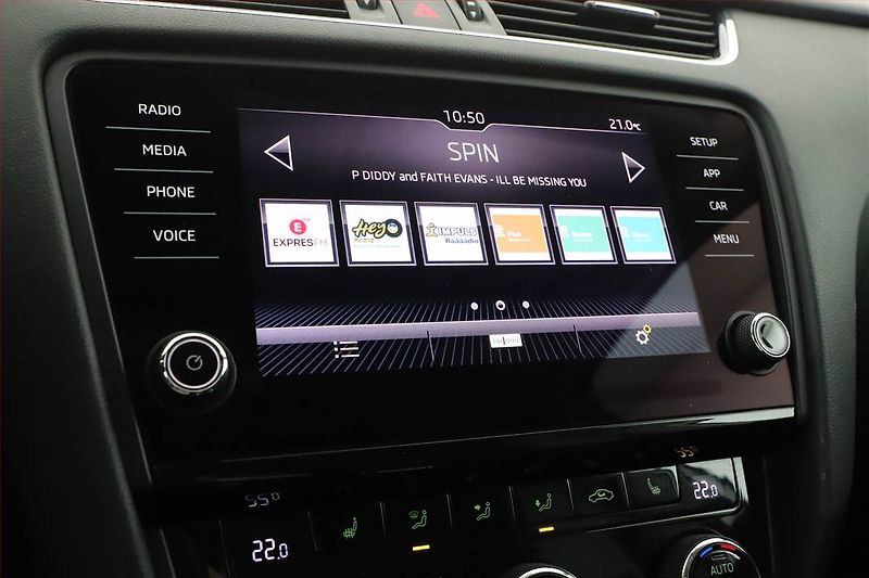 Škoda Octavia (2020) 2.0 TDI, Automat, Tempomat - fotka 15 z 19