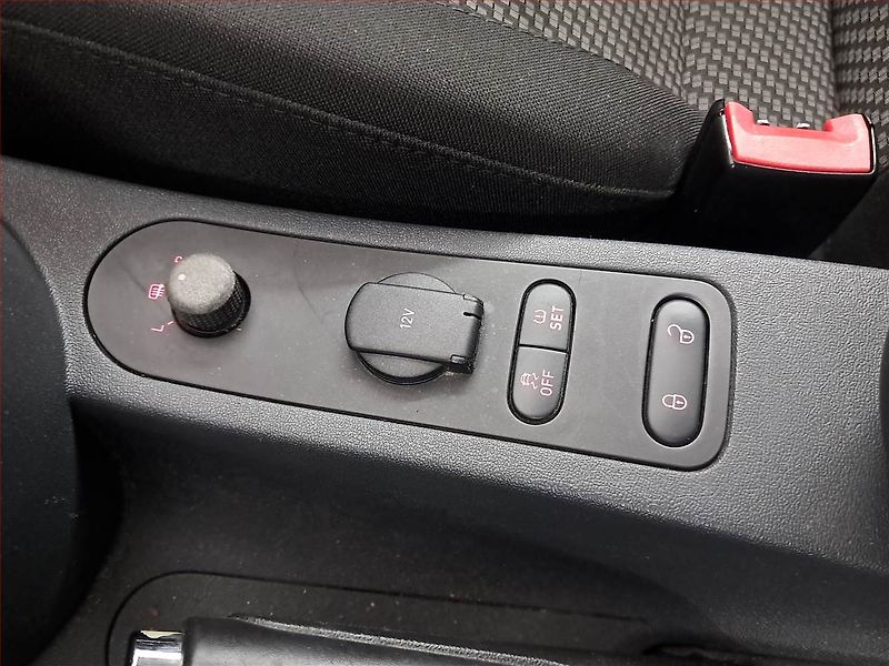 Seat Leon (2010) 1.4, jezdí výborně - fotka 13 z 15