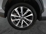 Toyota Corolla Cross (2024) Style 2.0 Hybrid 2WD - náhled 15