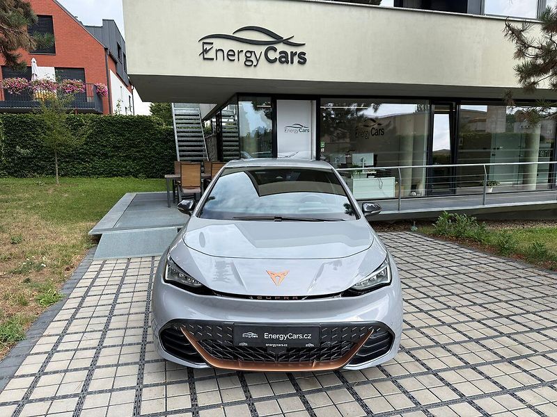 Cupra Born 62 kWh / HUD / FULL LED - fotka 2 z 40