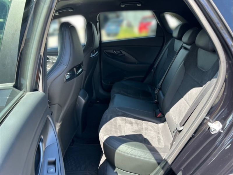 Hyundai i30 2,0 T-GDI N Perform. AT - fotka 8 z 11