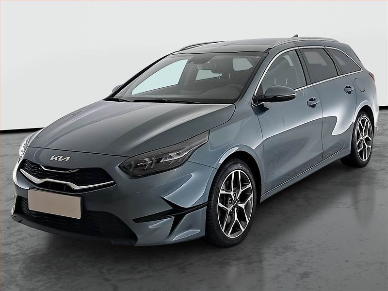 Kia Ceed (2023) Exclusive 1.5 T-GDI, ČR,1.maj - fotka 2 z 18