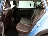 Škoda Octavia 2,0 TDI 135kW 4x4 DSG Scout - náhled 14