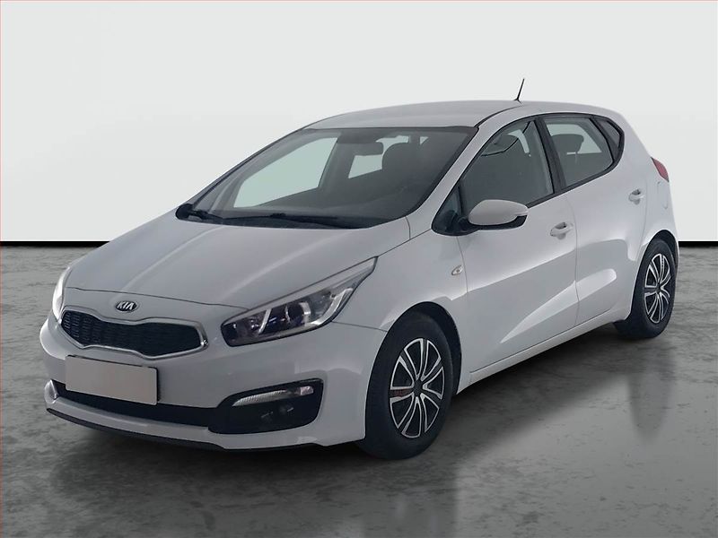 Kia Ceed (2017) 1.4 CVVT, Serv.kniha - fotka 2 z 15