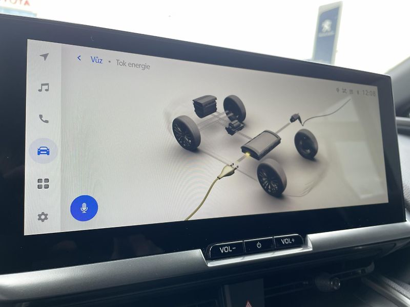 Toyota C-HR STYLE 2.0 PHEV 164 kW - fotka 14 z 29