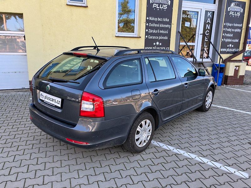 Škoda Octavia 1,6TDi (77kW)*STK DO 10/2028* - fotka 2 z 15