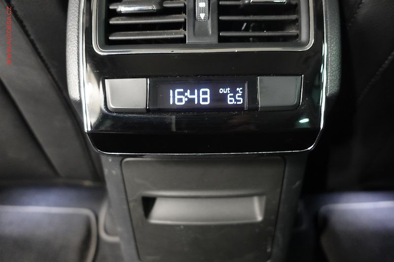 Škoda Superb (2017) 2.0TDi, DSG, bixen, kůže - fotka 23 z 24