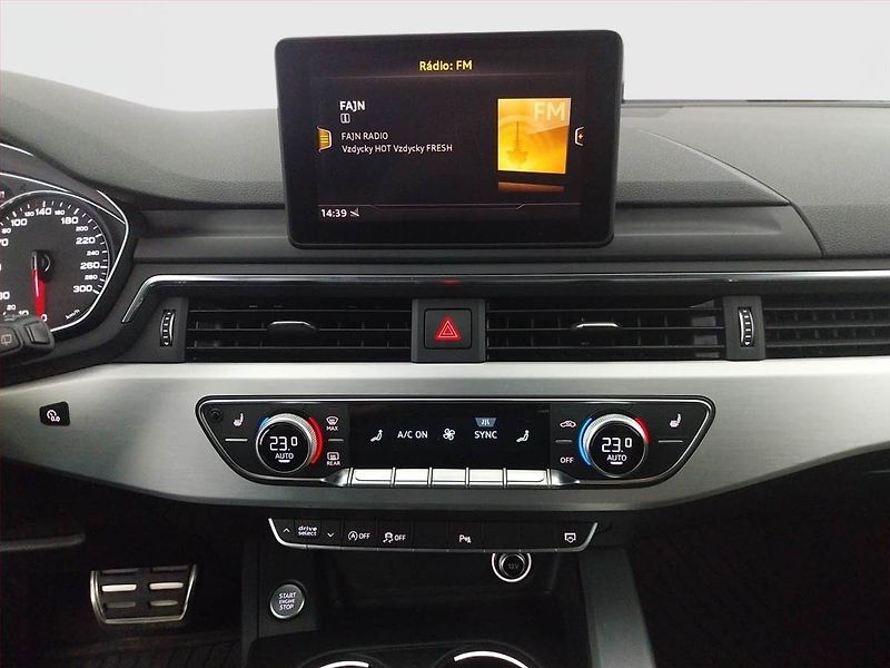 Audi A4 (2016) S-Line 2.0 TDI, 4X4, Automat - fotka 12 z 23