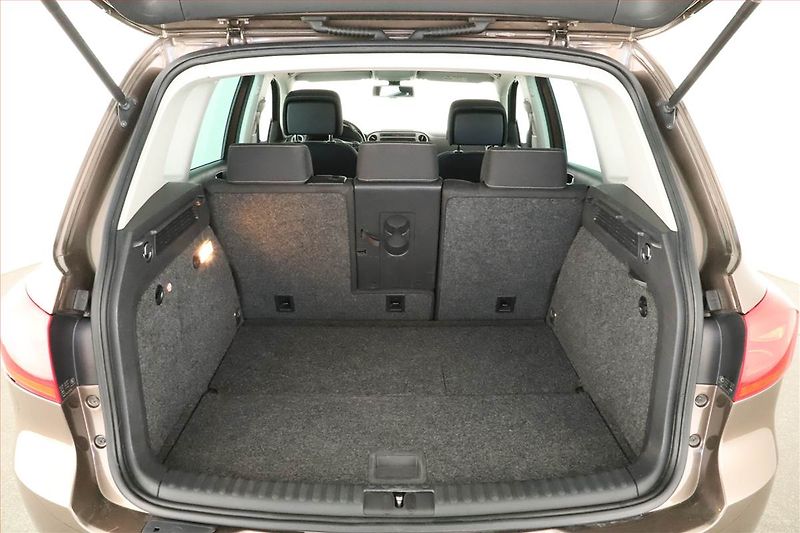 Volkswagen Tiguan (2014) 2.0 TDI, 4X4, Navi, Tempomat - fotka 13 z 14
