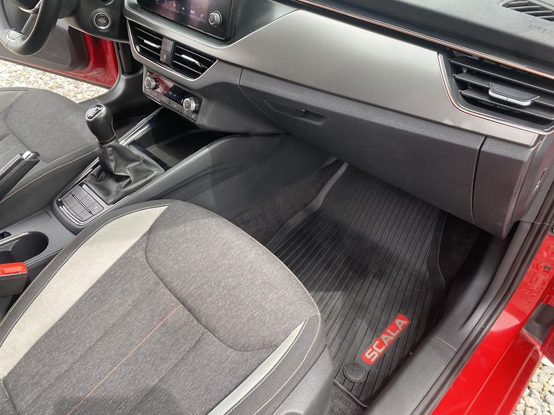 Škoda Scala 1.0i G-TEC STYLE CZ DPH LED 1A - fotka 127 z 156