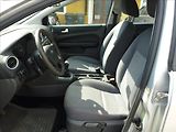 Ford Focus 1,6 16V NOVÁ STK,Klimatizace ! - náhled 17