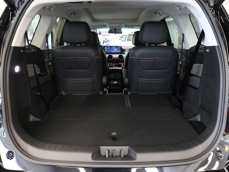 Dongfeng U-Tour (2025) Exclusive FR  - fotka 9 z 16