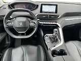 Peugeot 3008 (2019) 1.2PT 96kW! Allure! Tažné! LED - náhled 14