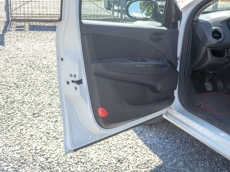 Fiat Bravo (2012) 1.6JTD 77KW – PO SERVISU - fotka 9 z 37