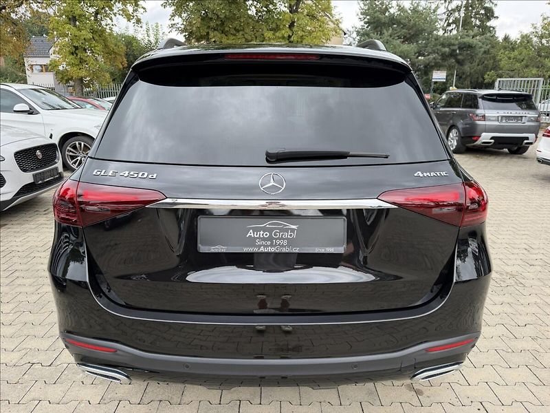 Mercedes-Benz GLE 450d AMG 4Matic Vzduch - fotka 6 z 23