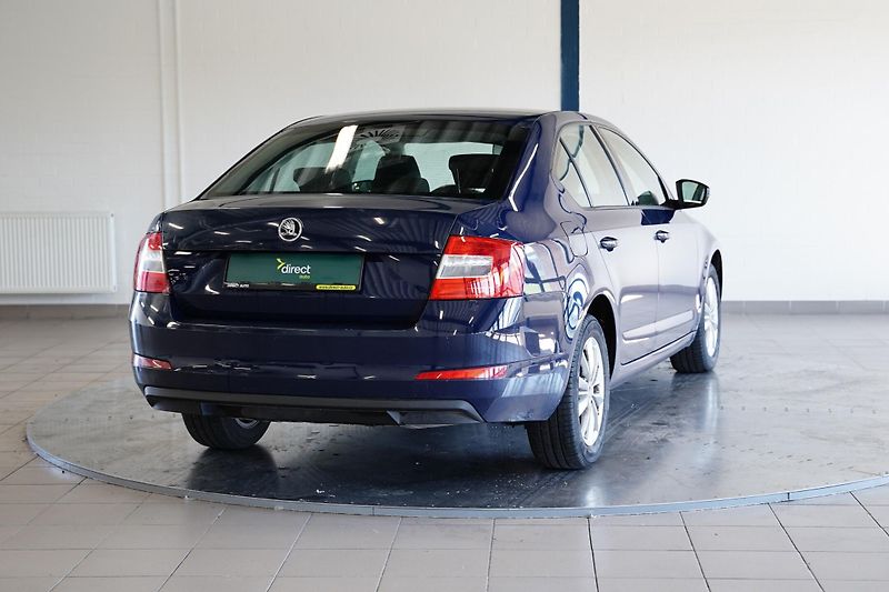 Škoda Octavia - fotka 2 z 7