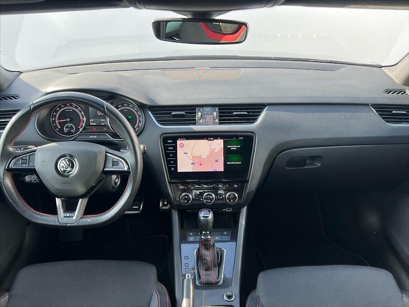 Škoda Octavia 2,0 TDi 135kW  III. FL RS - fotka 5 z 31
