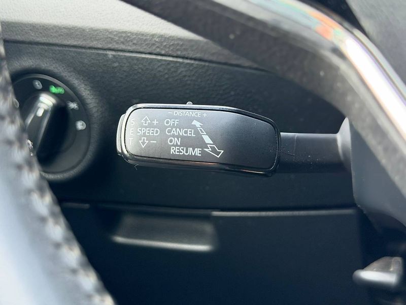 Škoda Superb combi Style Plus 2,0 TSI 140 k - fotka 15 z 32