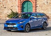 Kia Ceed SW. V ceně výbavy Cool. Od: 384 980 Kč.