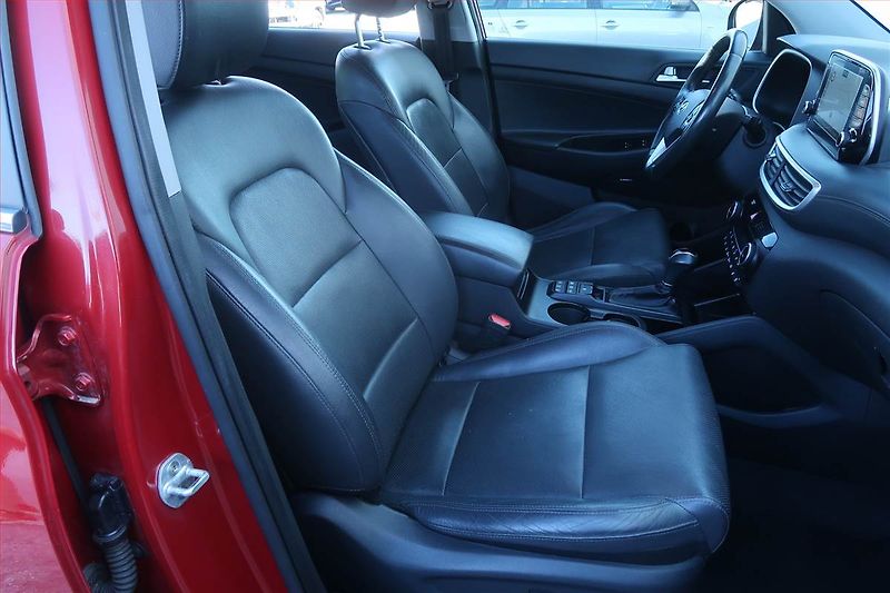 Hyundai Tucson (2019) 1.6 T-GDI, 4X4, Automat - fotka 9 z 27