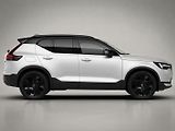 Volvo XC40 (2026) B4 ULTRA BLACK EDITION - náhled 6