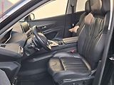 Peugeot 5008 (2019) 1.2 PT, Allure, AT, LED - náhled 9