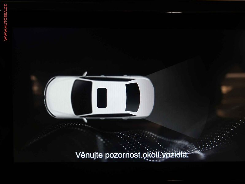 MG ZS (2023) 1.5 i, 1.maj,ČR, servis - fotka 18 z 23