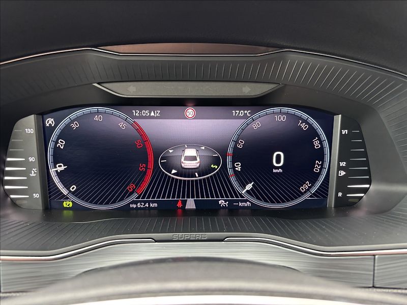 Škoda Superb III Combi 2.0 TDi Style Navi - fotka 14 z 15