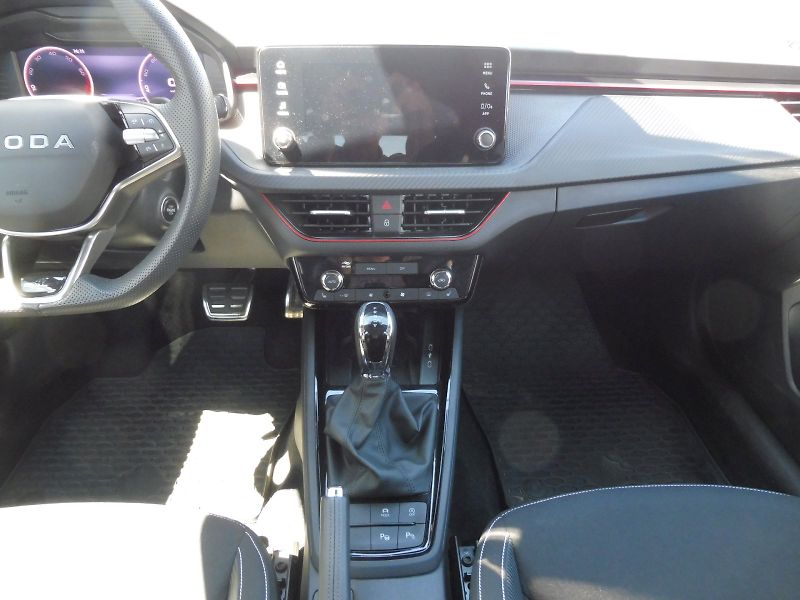 Škoda Kamiq (2025) Monte Carlo 1,5 TSI 110kW DSG - fotka 11 z 30
