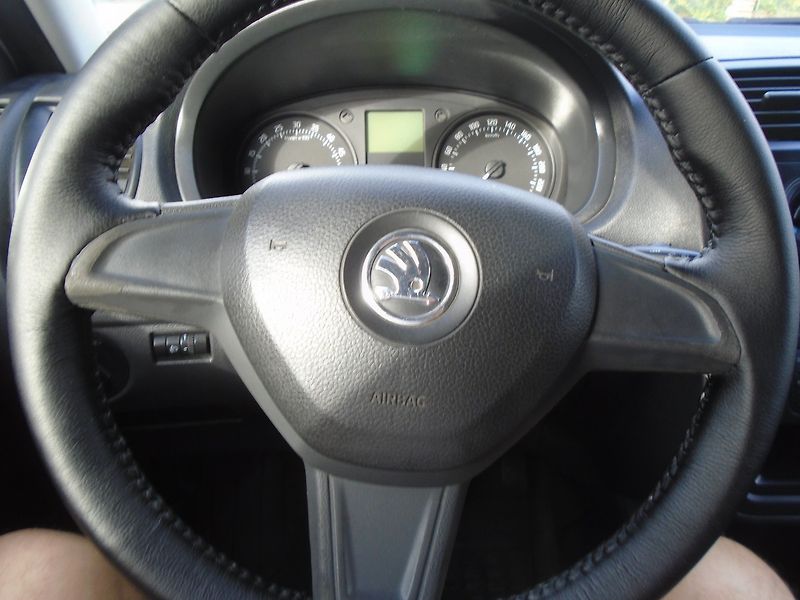 Škoda Praktik (2015) 1.6 TDi , Klima - fotka 24 z 24