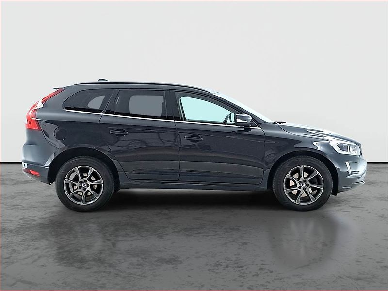 Volvo XC60 (2015) D4 AWD, 4X4, Automat - fotka 6 z 21