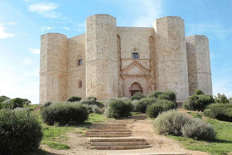 Letecký pohled na Castel del Monte.