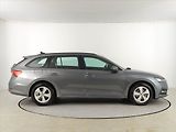 Škoda Octavia (2022) 2.0 TDI, Automat, Navi - náhled 6