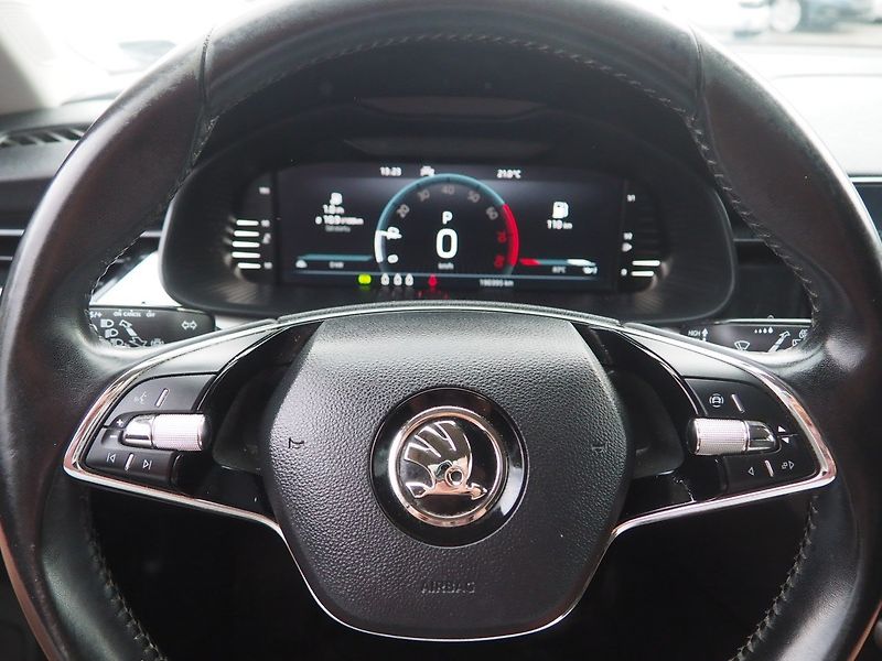 Škoda Kamiq (2022) 1.0 TSi, 81 kW, AT - fotka 19 z 32