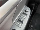 Volkswagen Golf (2011) 1.4TSi, AC, bixen, panor - náhled 11