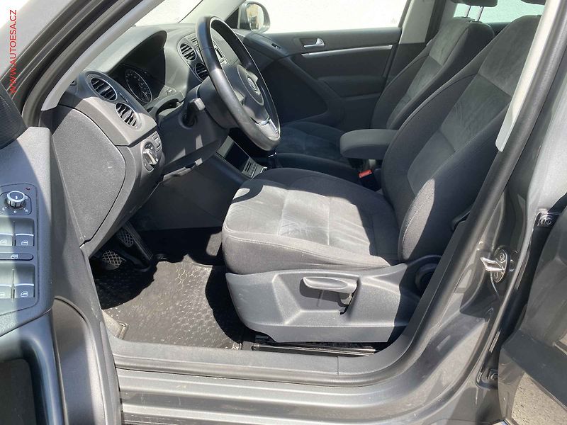 Volkswagen Tiguan (2014) 1.4 TSi, Highline, bixen, - fotka 8 z 17