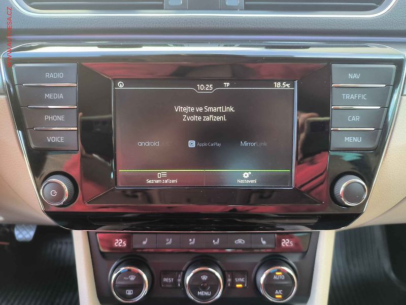 Škoda Superb (2016) 1.4 TSi, Style, bixen, +ALU - fotka 14 z 26