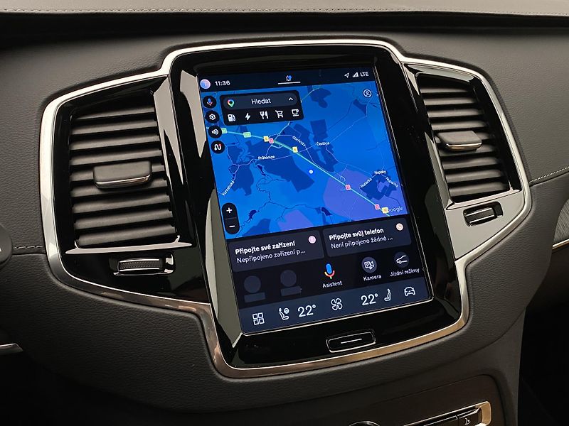 Volvo XC90 T8 AWD RECHARGE REZERVACE - fotka 45 z 74