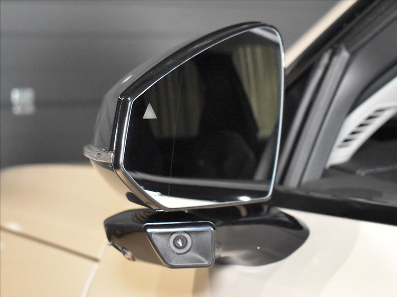 Volvo EX90 TWIN PREFORMANCE Ultra - fotka 23 z 36