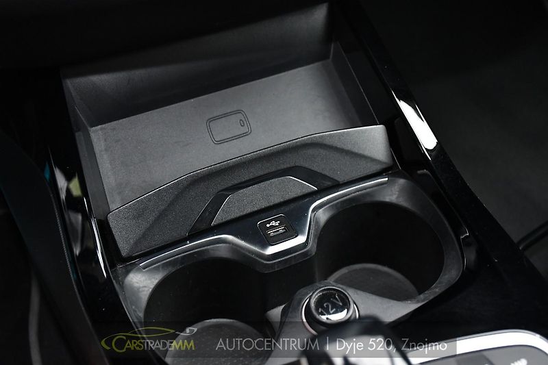BMW Řada 2 218d ČR 1.MAJ TAŽNÉ - fotka 36 z 55