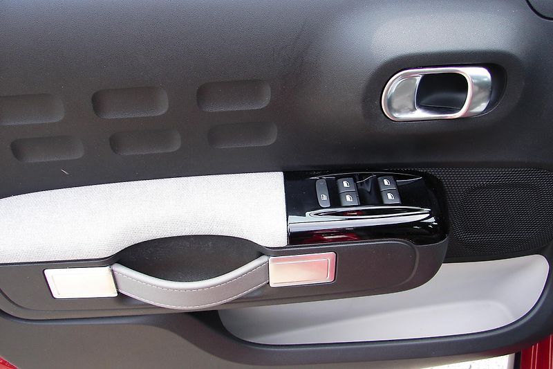 Citroën C3 III 1.2 PureTech 83PS 28t Km! - fotka 15 z 40