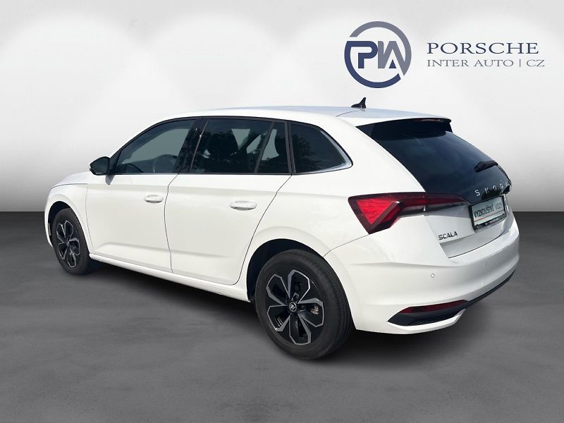 Škoda Scala 1.0 TSI 7DSG SELECTION 85 kW - fotka 8 z 30