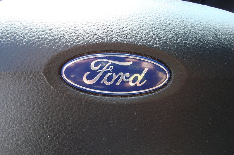 Ford Mondeo (2011) 2.0TDCi,AUT, Najeto 93Tis.km ! - fotka 60 z 75