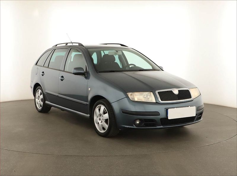 Škoda Fabia (2006) 2.0, po STK, pěkný stav - fotografie inzerátu