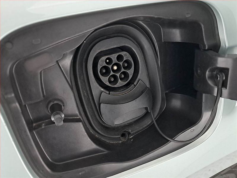 Škoda Enyaq (2023) 60 (62 kWh), SoH 94% - fotka 16 z 20