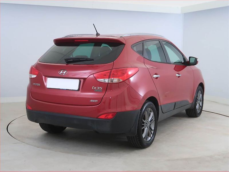 Hyundai ix35 (2010) 2.0 CRDi, 4X4, Automat - fotka 5 z 16